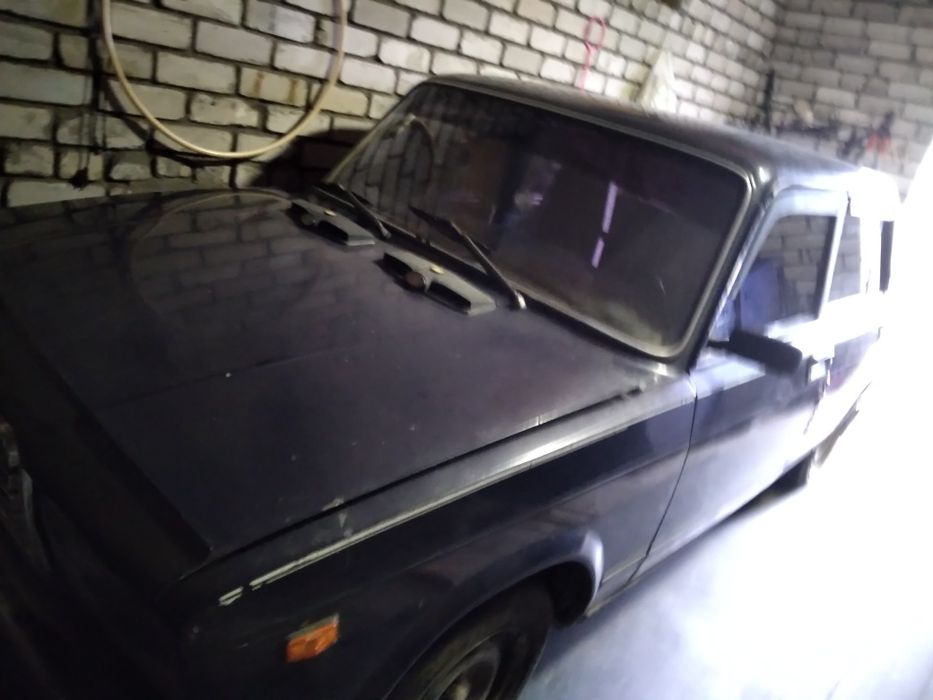 Автомобіль  Ваз 2107