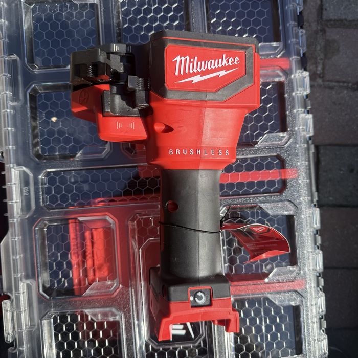 Obcinak do pretów Milwaukee M18 BLTRC