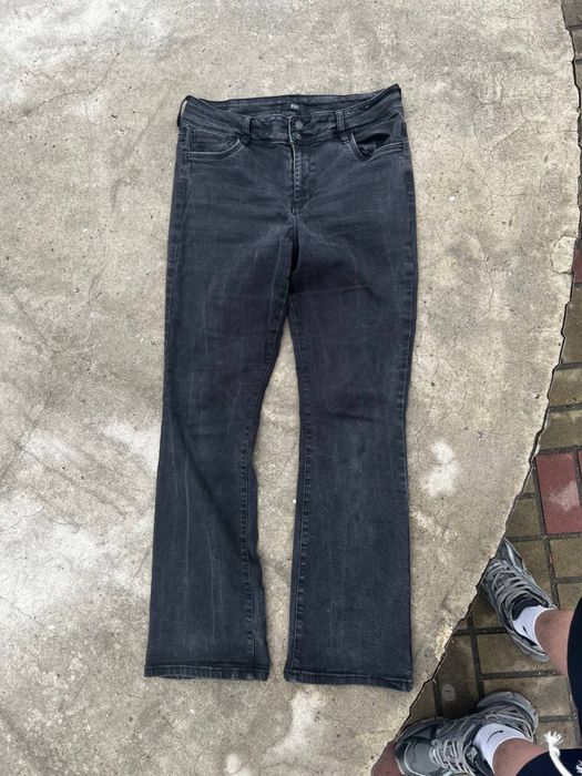 flared jeans black