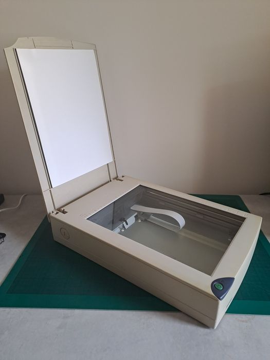 Scanner Epson Perfection 1200U