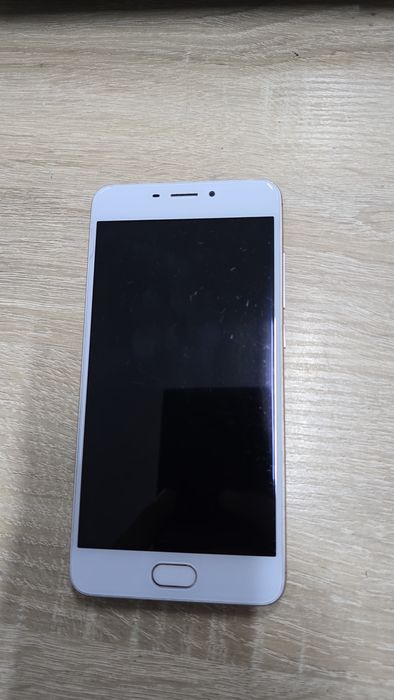 ТелеФон Meizu M6 3/32 gold смартфон
