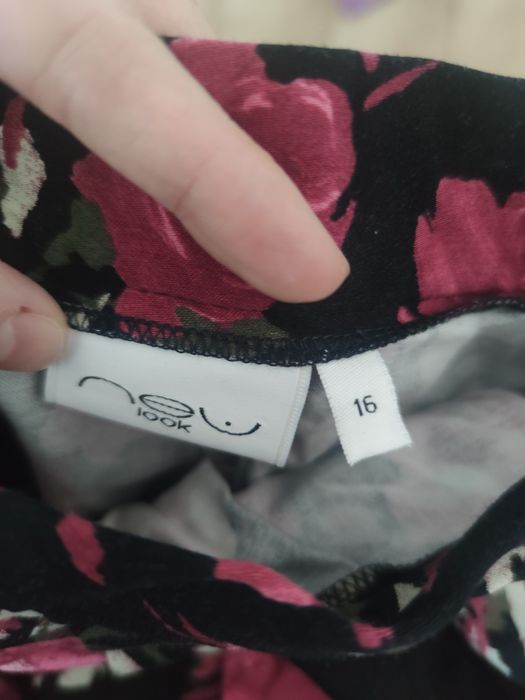 Spódniczka w kwiaty