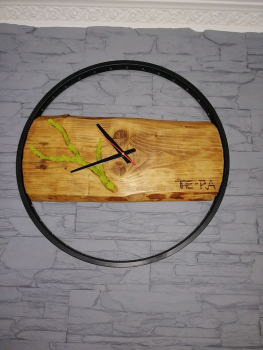 Zegar ścienny loftowy