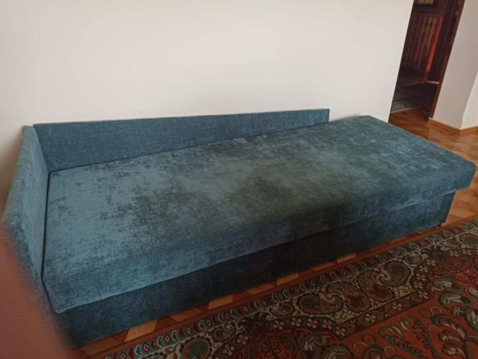 Sprzedam tapczan kanapa