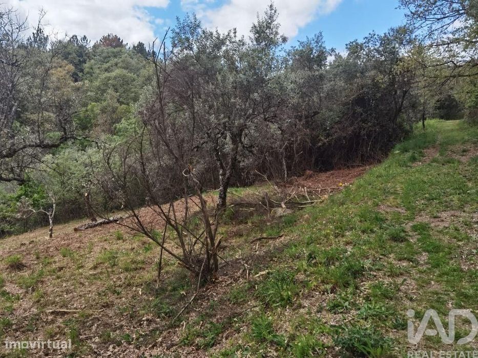 Casa de Campo em Aldeias e Mangualde da Serra de 40,00 m2
