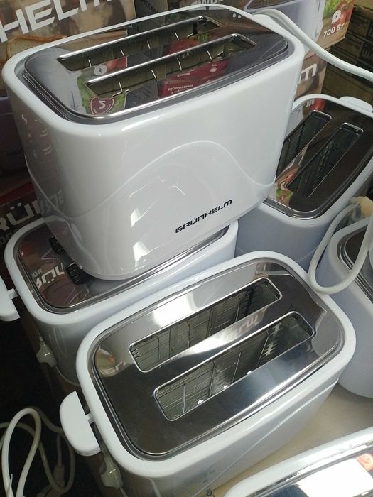 Тостер Grunhelm.