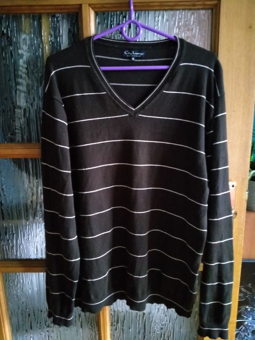 Sweter męski w serek XL Reserved