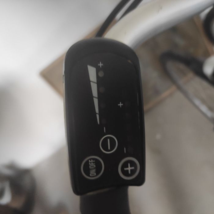 Sprzedam rower elektryczny.