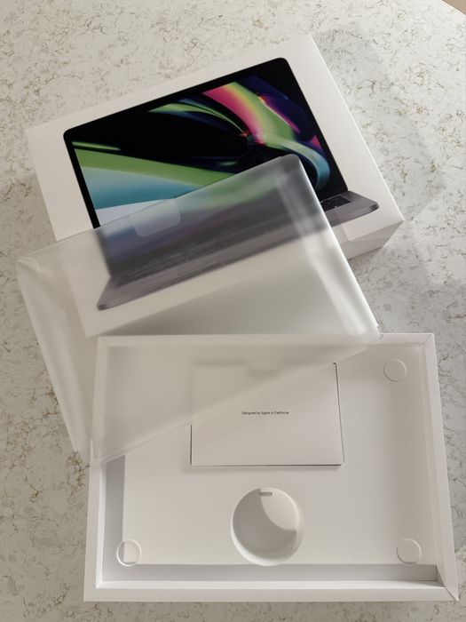 Caixa Apple MacBook Pro A2338 Nova Para Venda447166265143470082