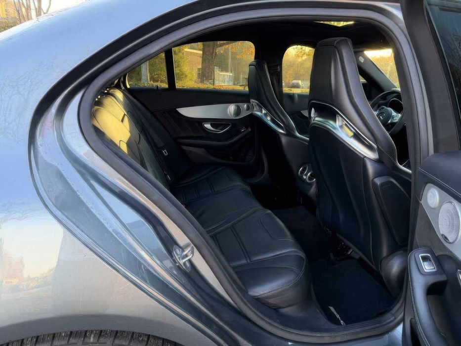 Mercedes-Benz C-Class AMG C 63 S      2019