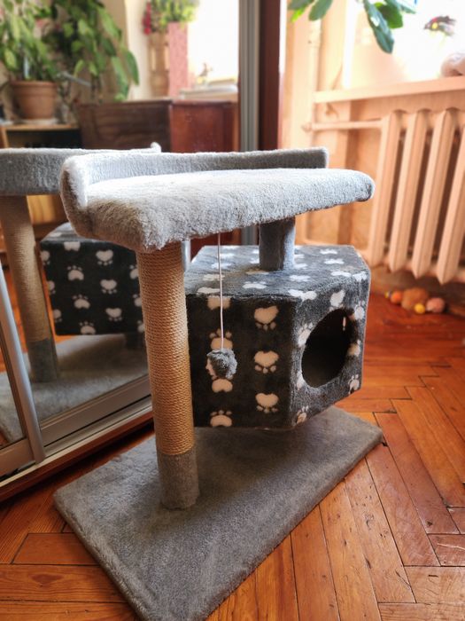 Когтеточка для кота 50х61,5 / домик для котика