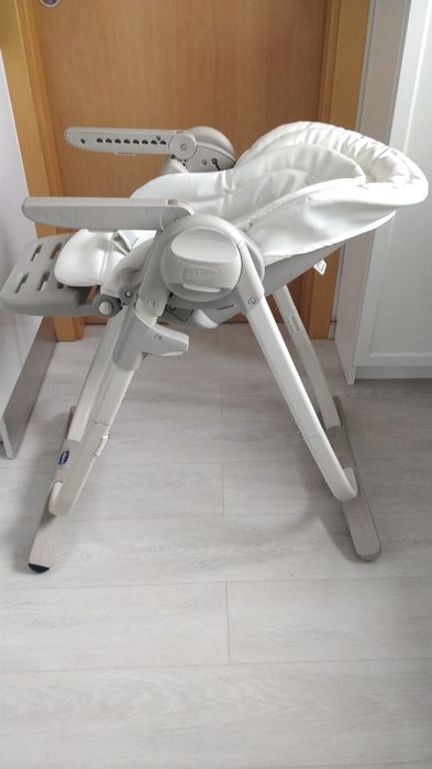 Cadeira Chicco para bebé (refeição e espreguiçadeira)