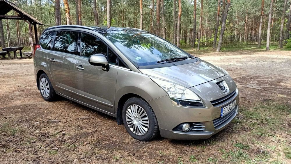 Peugeot 5008 2.0 hdi 150km wersja premium