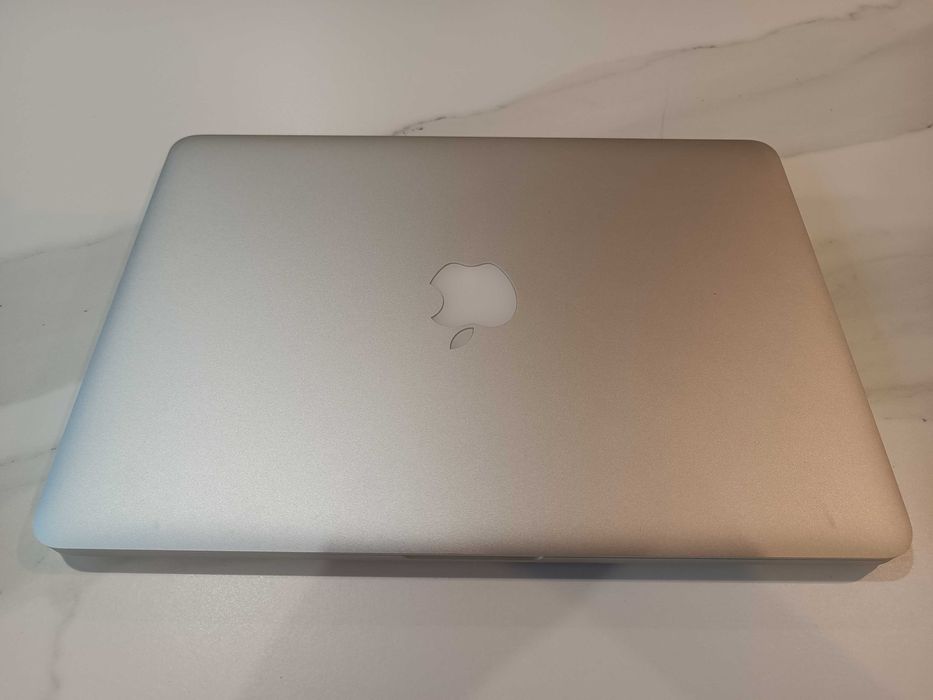 Macbook Pro 13" Modelo A1502 somente ecrã avariado