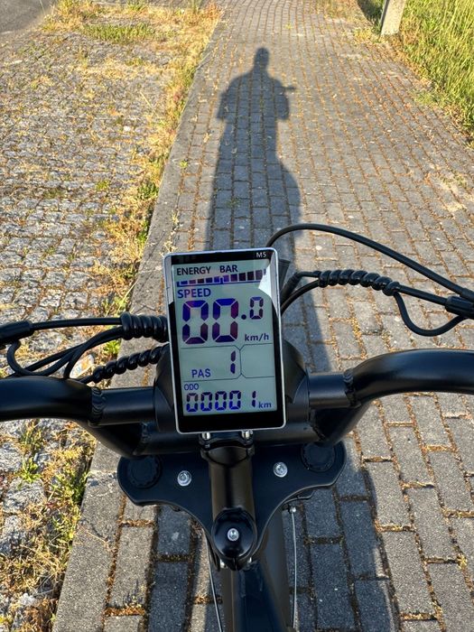 Bicicleta elétrica V20 Pro