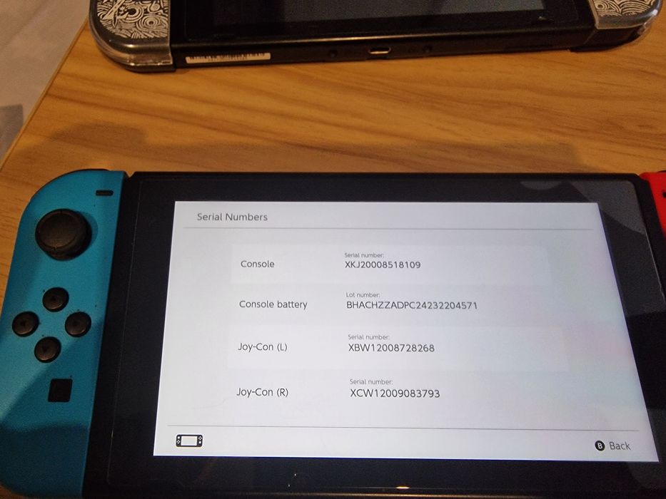 2 sztuki Nintendo swich rayman + sd 128gb