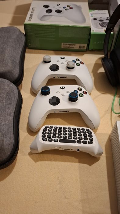 Xbox series s duży zestaw Żaba-Krzemieniec • OLX.pl