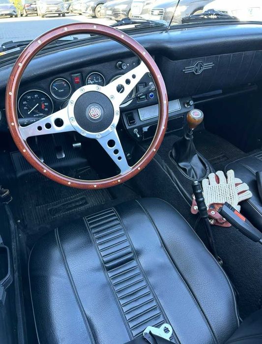 MG Midget 1500 versão americana (1980)