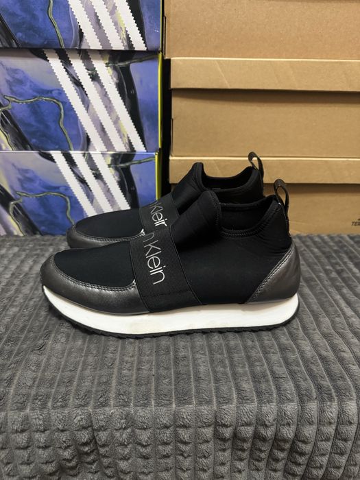 Жіночі кросівки Calvin Klein 38(24см)