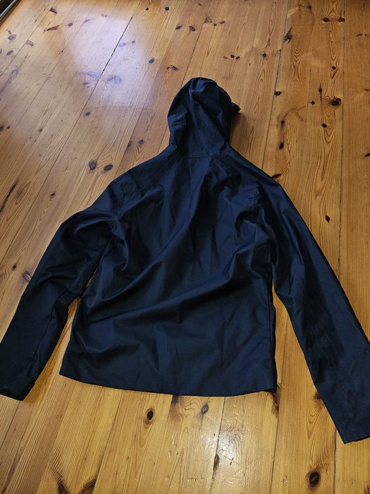 Kurtka przeciwdeszczow firmy 4f, softshell, membrana, rozmiar S