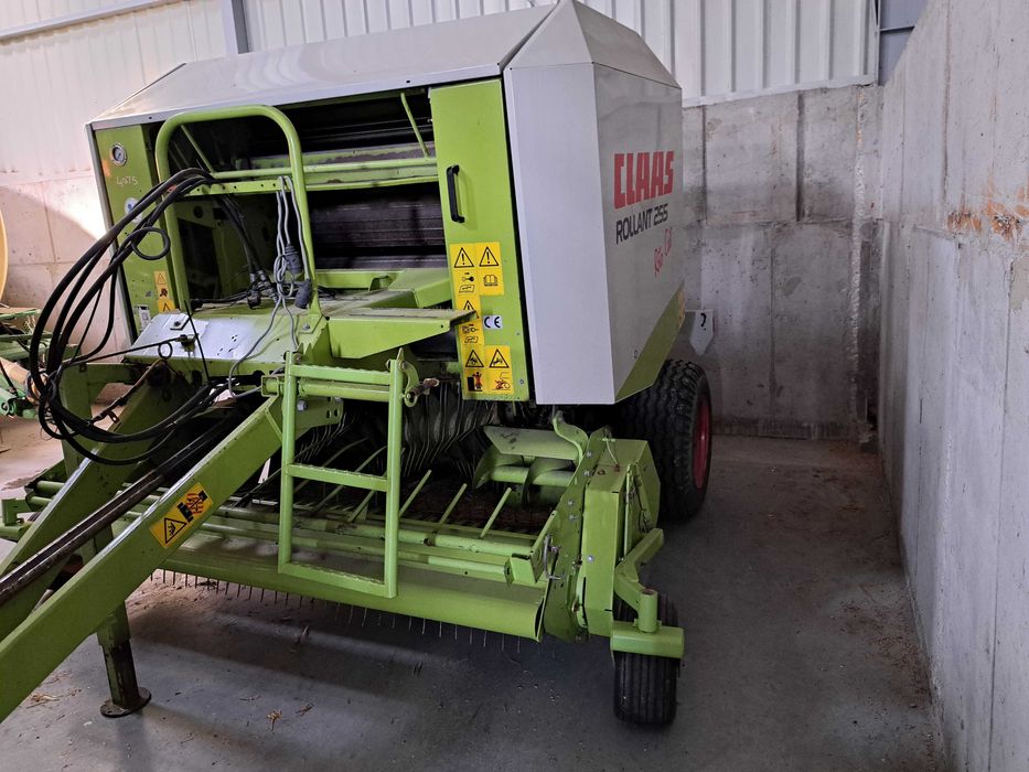 Claas Rollant 255 RC