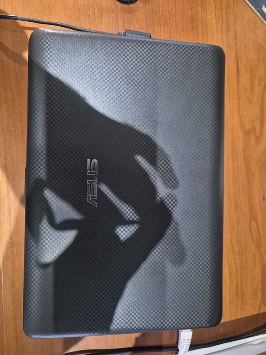 Portatil ASUS Eee PC 1005PE - Netbook Clássico, Muito Bom Estado