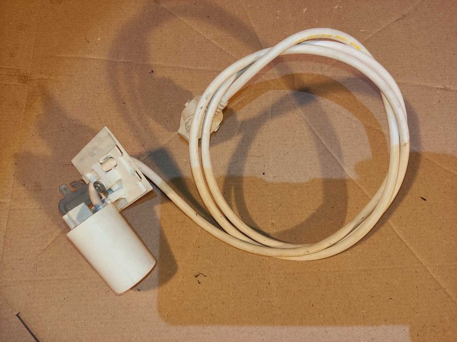 Мережевий фільтр шнур живлення Original пралки Indesit IWSD6105