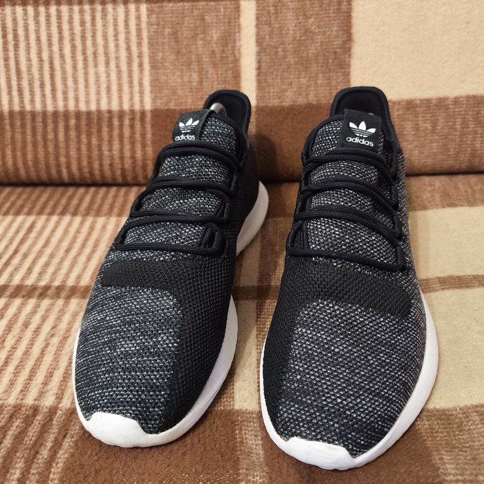 Чоловічі кросівки adidas tobular