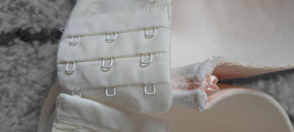 Biustonosz Ann Summers 75DD