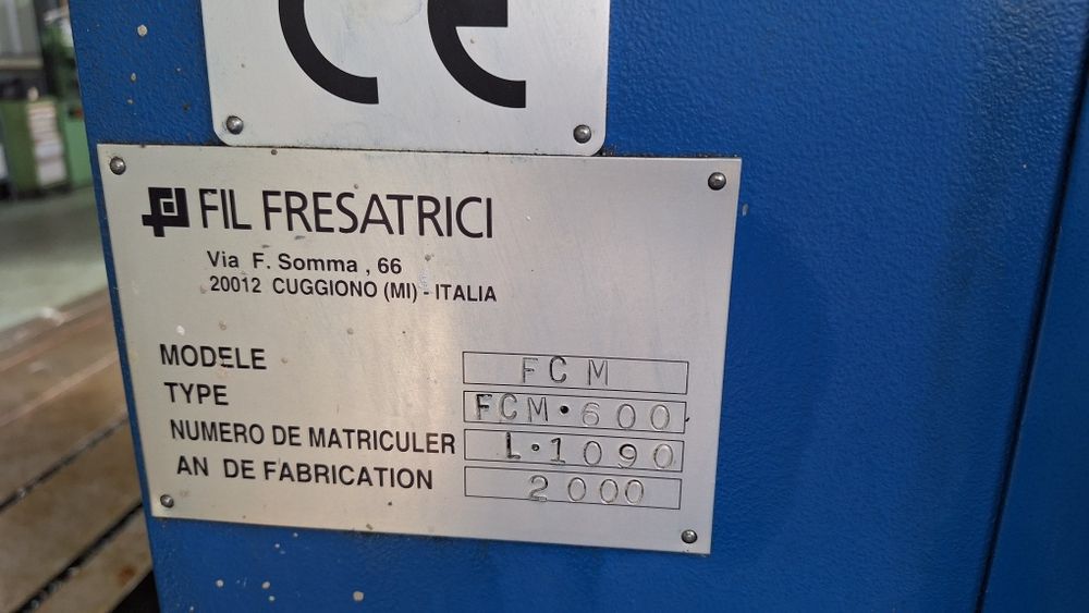 Fresadora de mesa FIL tipo FBM 600 CNC