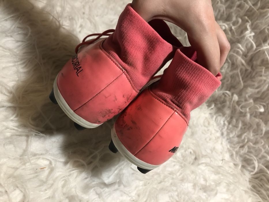 Buty korki Nike Mercurial rozmiar 38 24 cm białe różowe