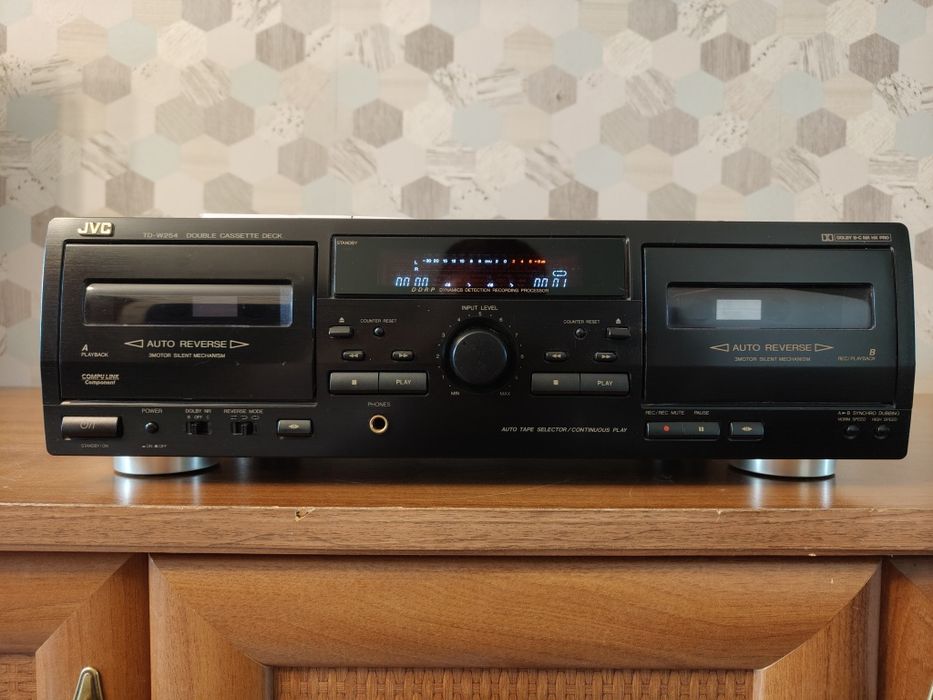 Magnetofon kasetowy JVC TD-W254