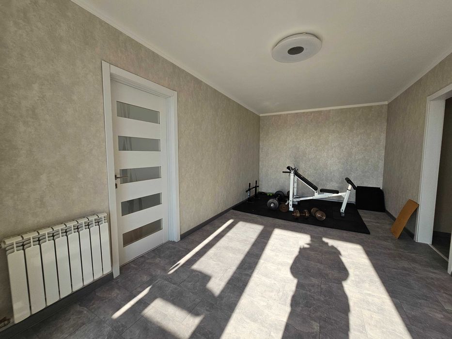 Квартира по пр. 200 лет Кривому Рогу/ Спасская