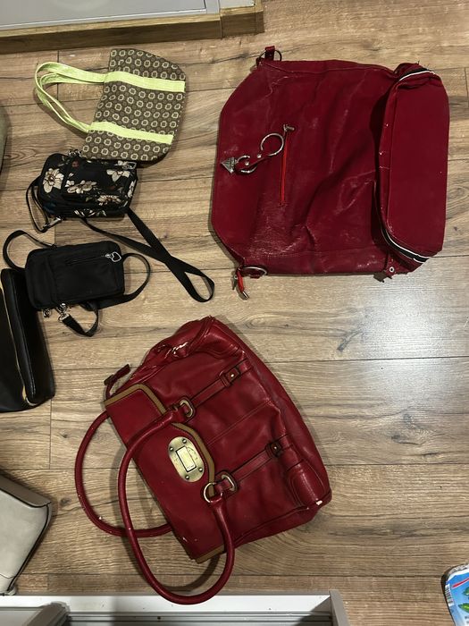 Używane torebki na ramie lub do ręki