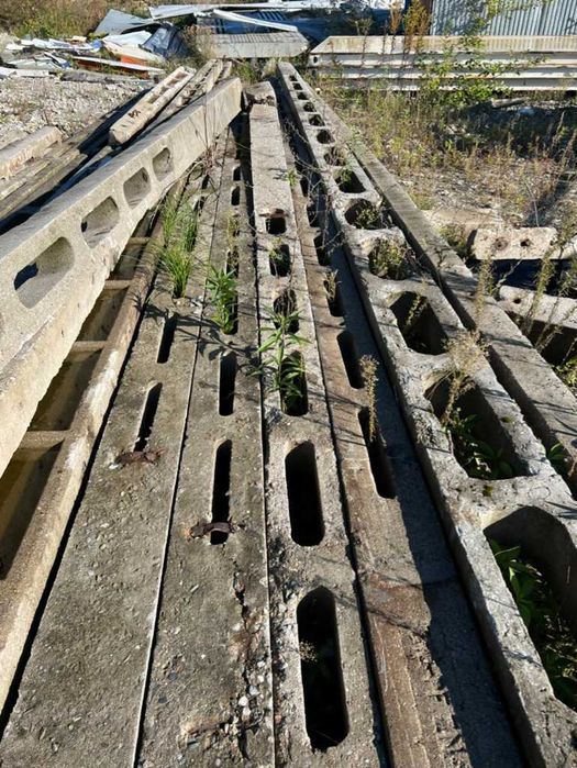 Betonowe słupy energetyczne elektryczne oświetleniowe 12m