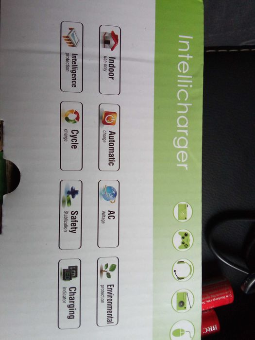 Ładowarka baterii i akumulatorków Aaa Aa