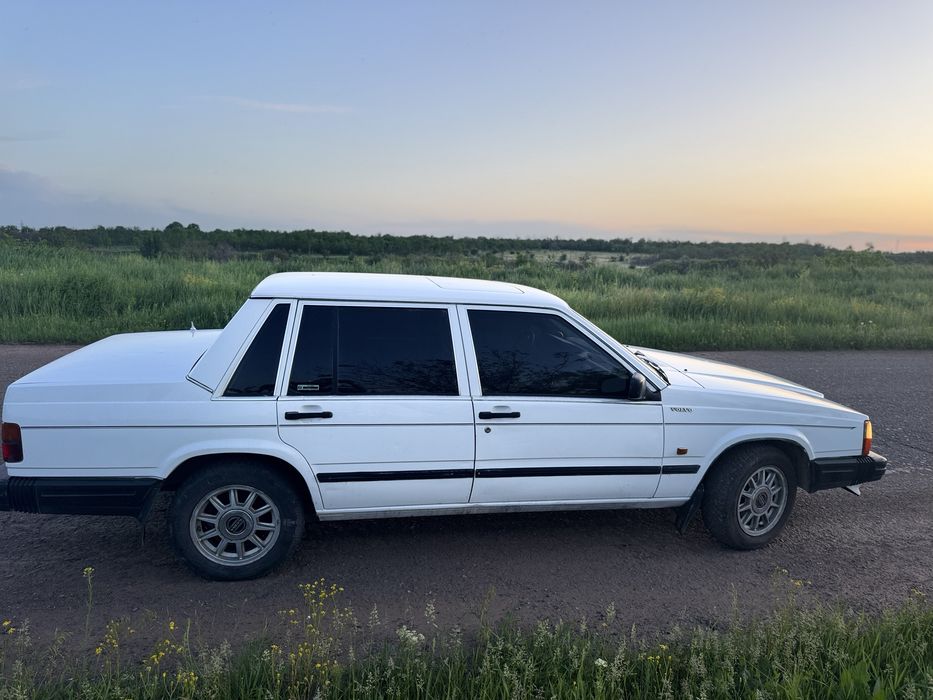 Volvo 740 2,4 turbo-disel intercooler (1987)