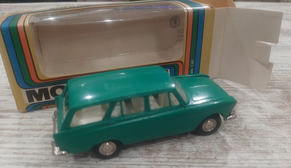 Модель Москвич 427 Универсал 1:43 СССР Тантал в коробке Идеал