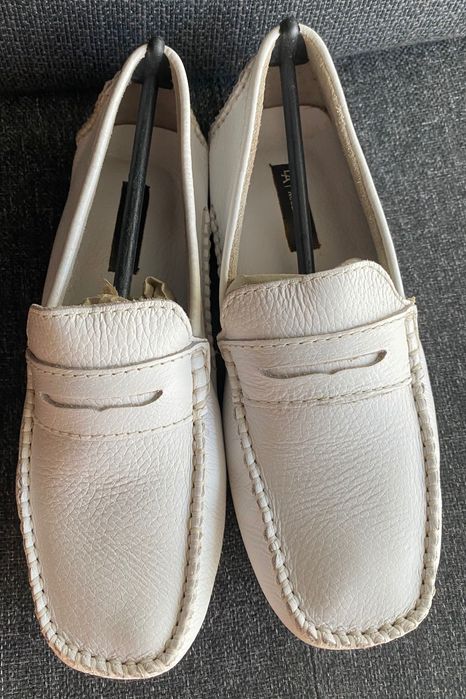 Sapato Mocassim em pele genuína brancos nº35-36