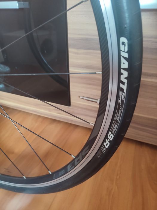 Rower szosowy Giant Contend rozm.L
