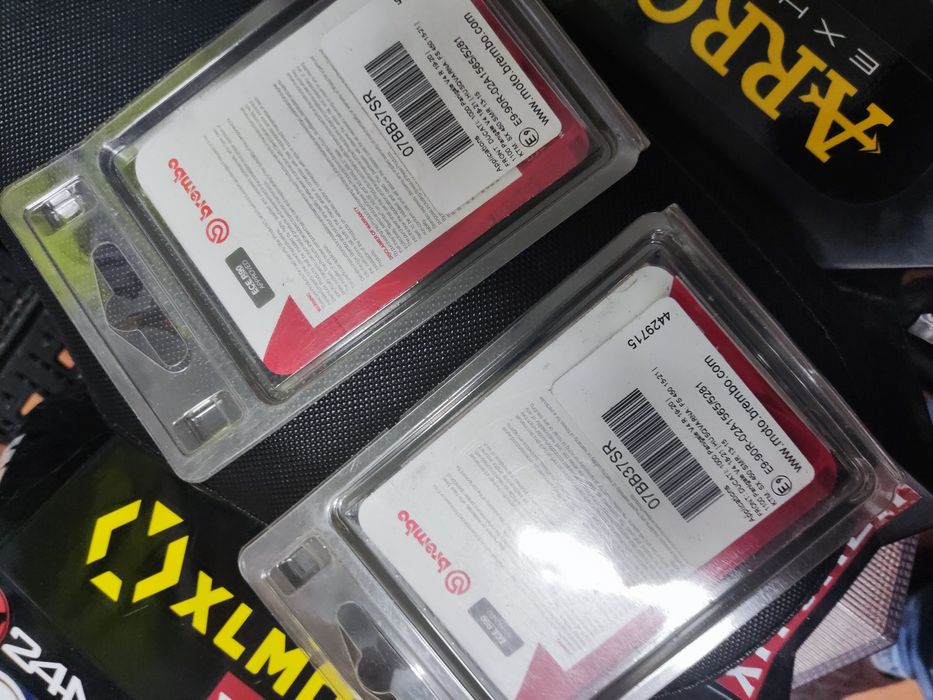 Pastilhas brembo 07BB37SR