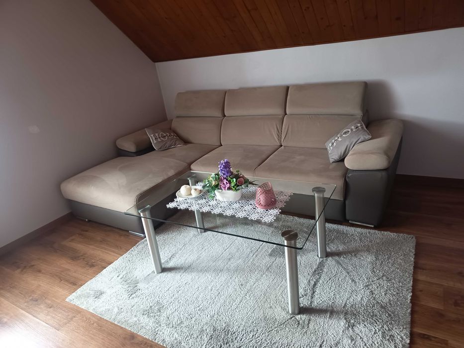 Narożnik z funkcją spania