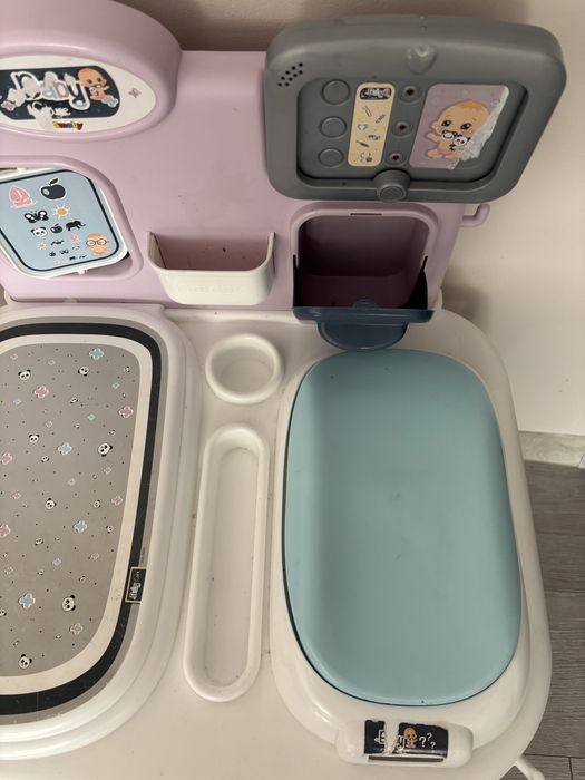 Zestaw opiekunki pielegniarki baby care zabawa w lekarza
