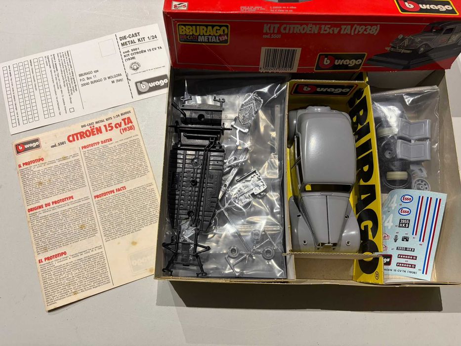 Citroen 15CV TA - Modelo à Escala 1/24