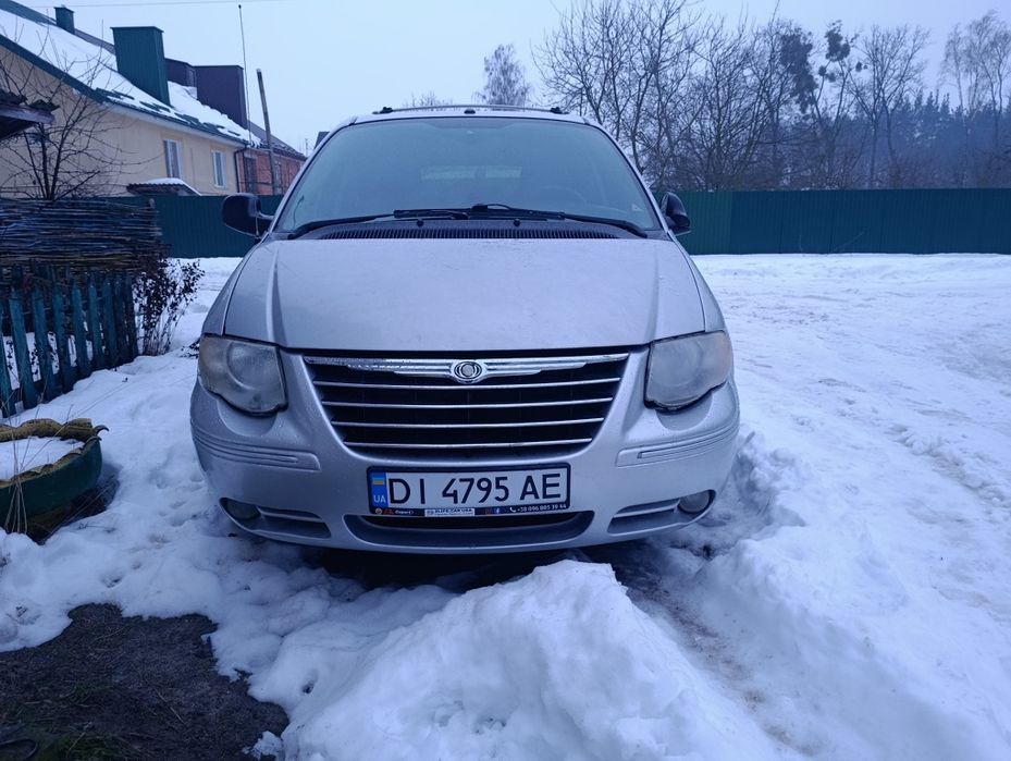 Крайслер Tawn & Country Limited 3.8i