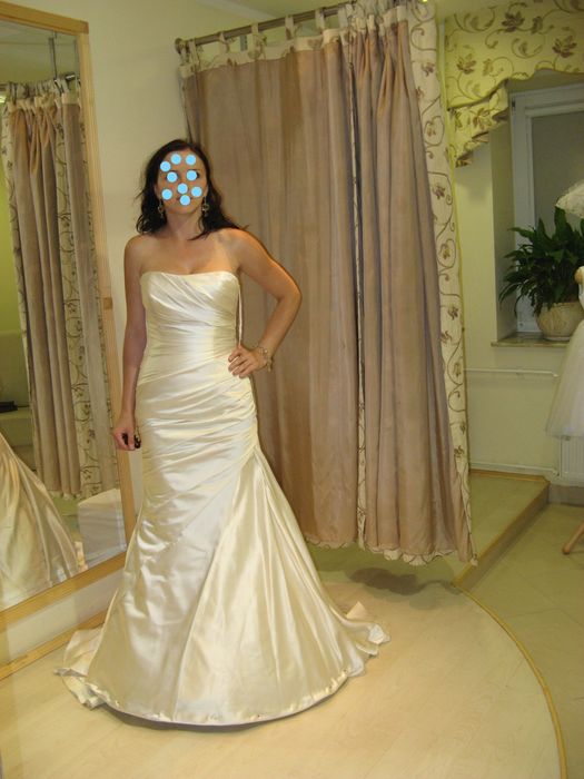 Suknia Ślubna La Sposa Fanal
