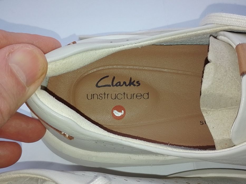 Жіночі кросівки-мокасини Clarks