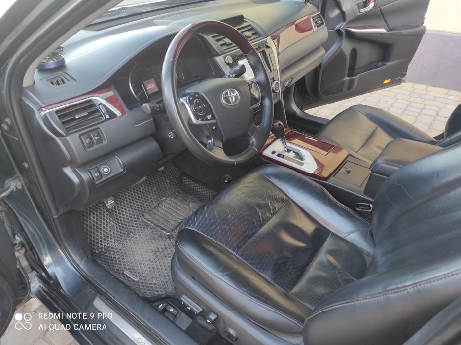 Продам Toyota Camry