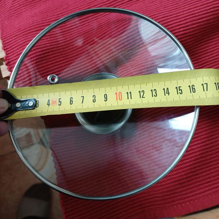 Продам кришки стіклянні на каструльки