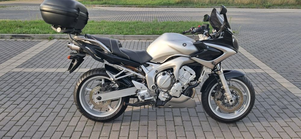 Yamaha fazer FZ6 2004 rok